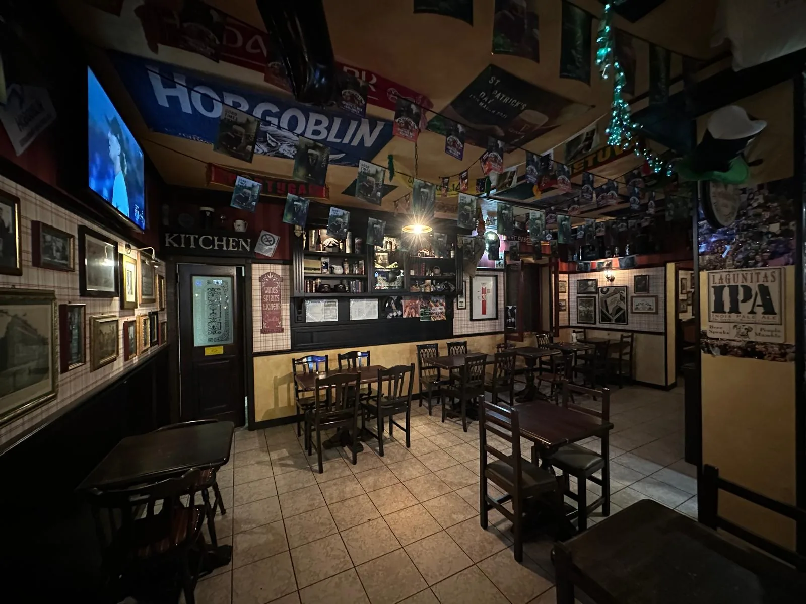 La sala del Temple Bar pronta ad accogliere gli ospiti