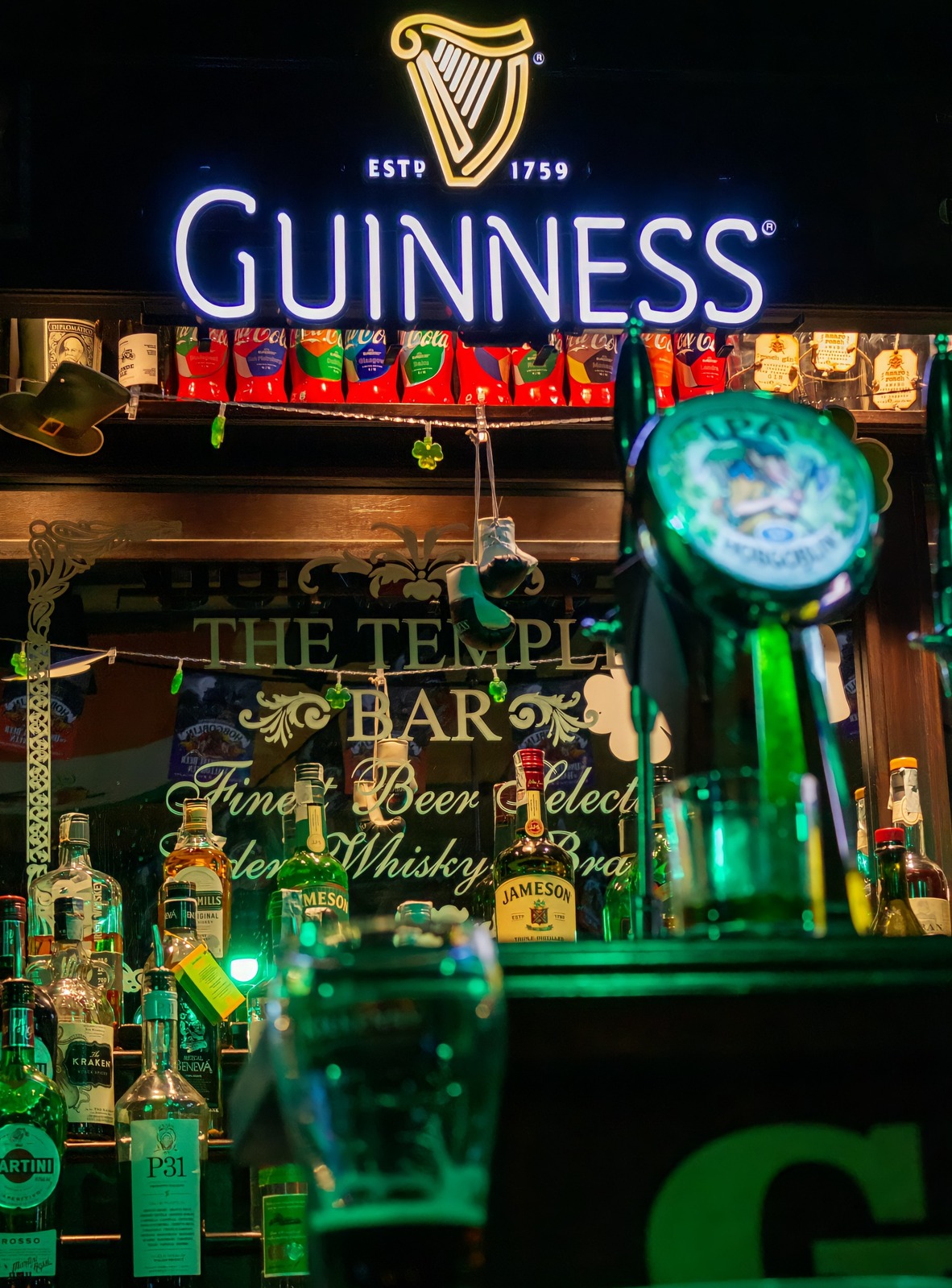 Il bancone e le spine del Temple Bar